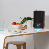 air&me SOLNAN Ultraschall-Luftbefeuchter Schwarz:mit Aromatherapie‑Funktion